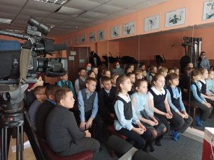 Младшеклассников из школы №11 Белогорска познакомили с ГТО