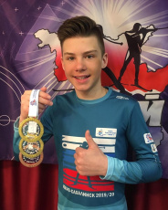 Очередная победа Ярослава Кузнецова на Всероссийских соревнованиях по биатлону ⠀