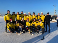 Амурчане завоевали «золото» в хоккее с мячом в Забайкалье