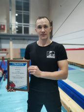 Серебряный призер регионального видеоконкурса «Шагаем в ногу с ГТО» Александр Генри из Белогорска награжден 