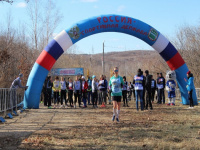 Традиционный забег «Кросс Нации» в Благовещенске собрал около двух сотен участников