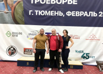 Чемпионат России по пауэрлифтингу (троеборье). Домой с наградами