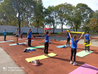 Спортшкола № 2 совместно с Центром тестирования ВФСК «ГТО» провели «Зарядку с чемпионом»