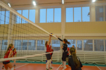 Волейболисты школы олимпийского резерва переехали в родные стены. 