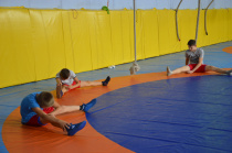 Новые стены и пол: на стадионе «Амур» продолжается ремонт