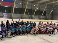 В Тынде прошло открытое первенство по хоккею