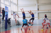 В волейбольном турнире «Содружество» победила команда из Читы