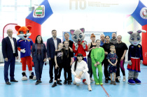 На Фестивале ГТО в Благовещенске, посвященном Году семьи, были вручены знаки отличия