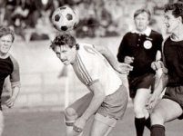 Ежегодный турнир по малоформатному футболу памяти Юрия Черненко среди ветеранов 50+