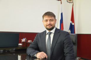Министр по физической культуре и спорту Приамурья Дмитрий Кутека поздравил тренеров с профессиональным праздником