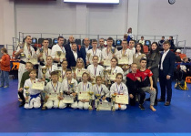 Девять медалей завоевали амурчане на турнире по киокушин в Москве