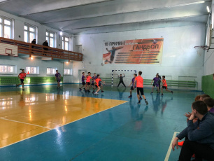 В Ивановке прошло первенство области по гандболу