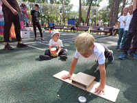 Посетителей сельхозярмарки «Дары земли амурской» в Белогорске приглашают на «ГТО-манию»