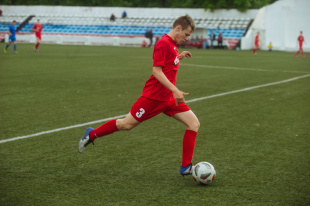 Футбольный клуб «Благовещенск» одержал разгромную победу в матче с земляками из Белогорска