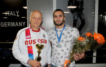 Турниров, особенно первенств мира, много не бывает