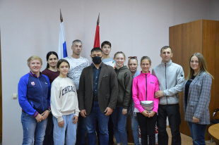 Шестеро амурских школьников отправились в «Артек»